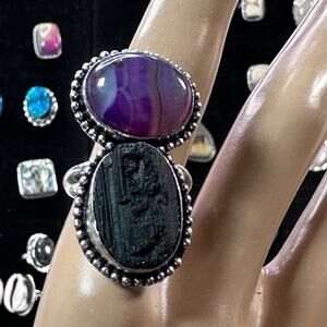💕 Amethyst and‎ raw black  onyx two stone ring silver plated, handmade size 9